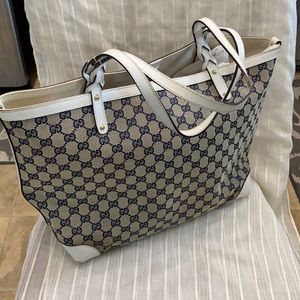 Gucci large tote